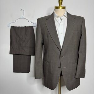 Kuppenheimer Premier 40R 32W Men's Brown Plaid Two-Button Suit